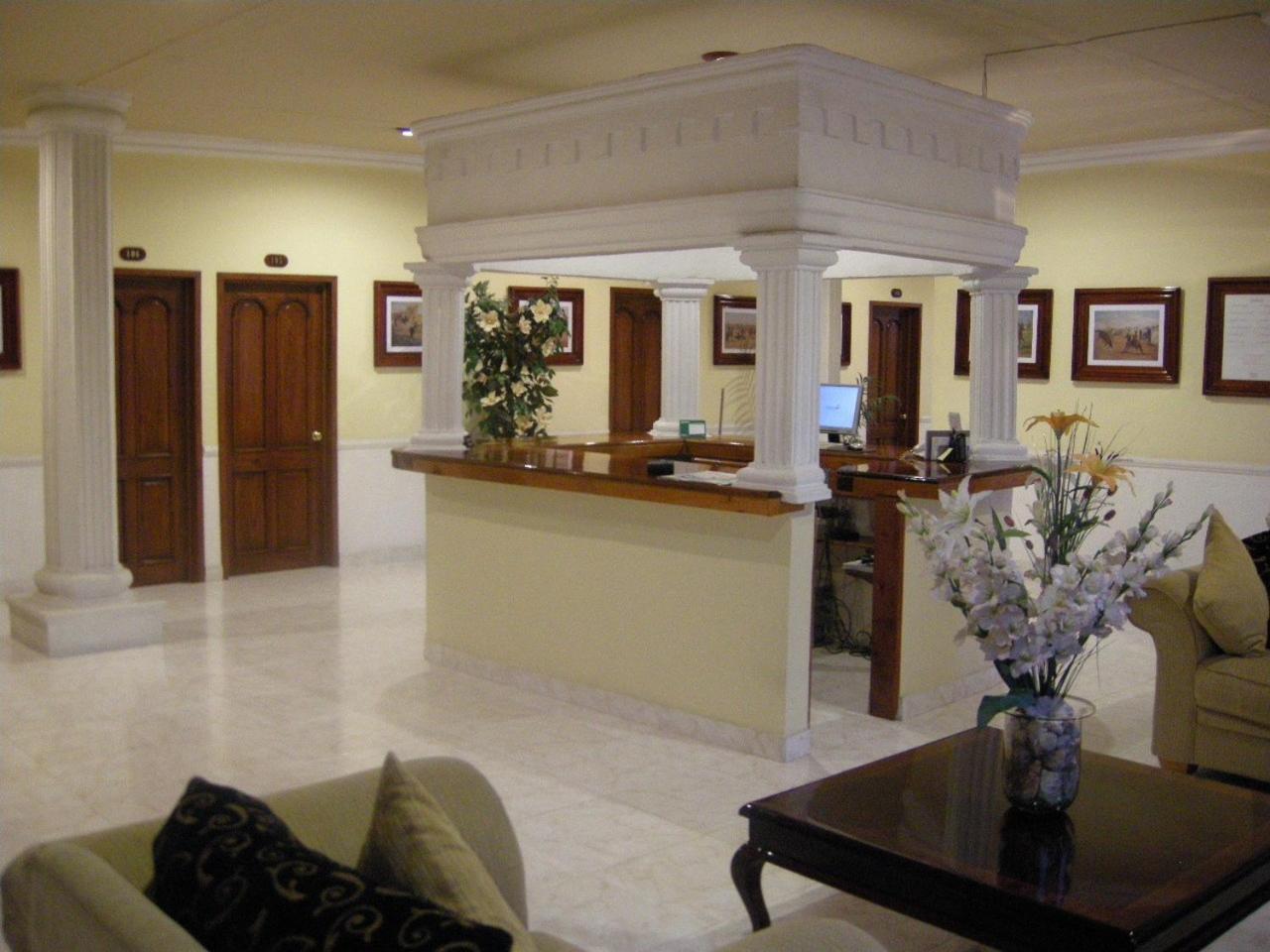 Scala Hotel 라고스데모레노 외부 사진